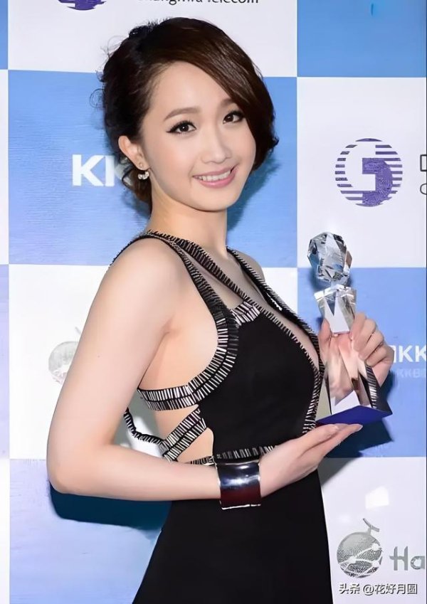 满江红配资 原来她早已离世！自己定墓园和寿衣，3200万遗产全给姐姐